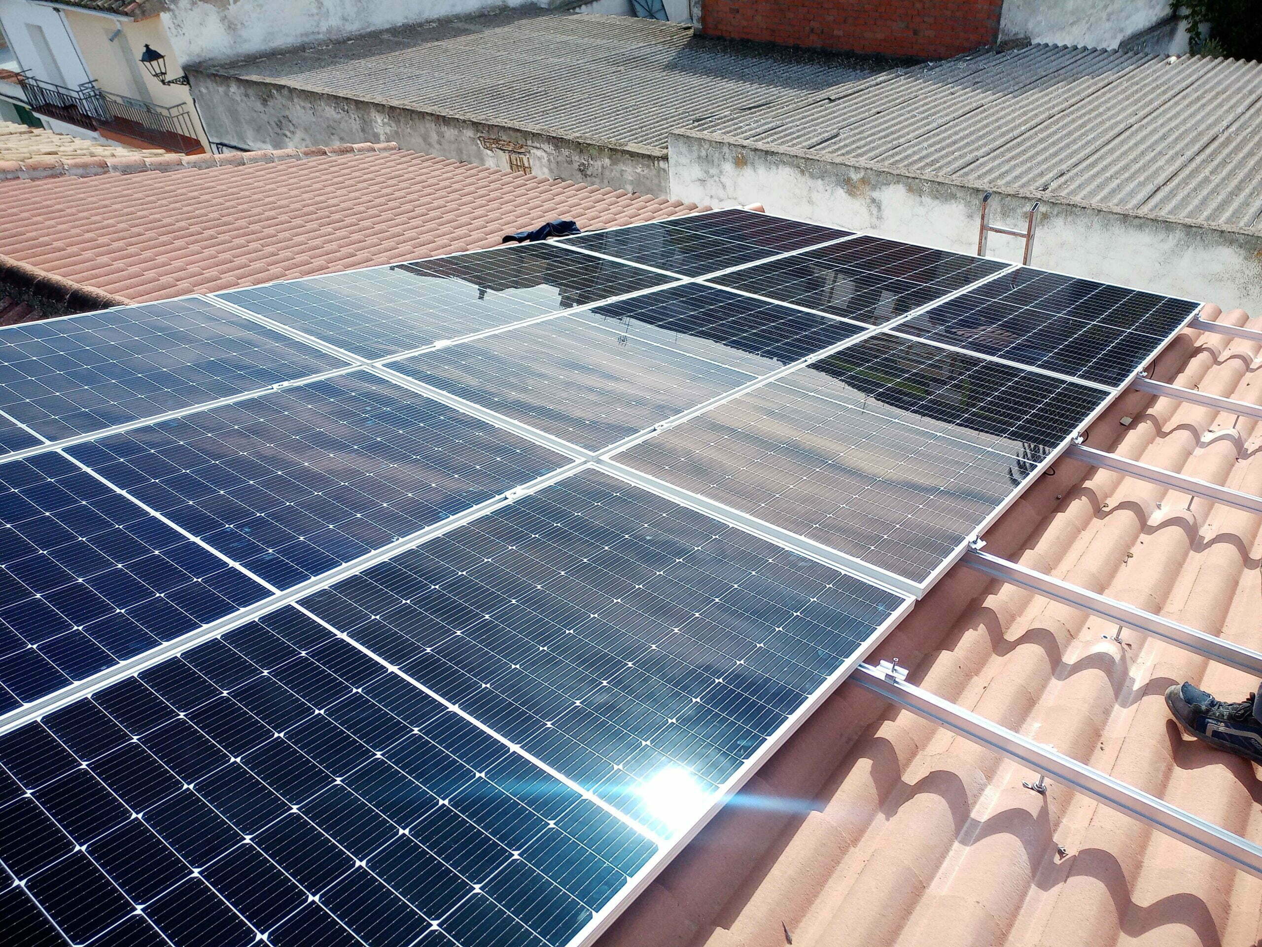 Instalar-placas-solares-jaen-villanueva-de-la-reina Instalar placas solares jaen villanueva de la reina