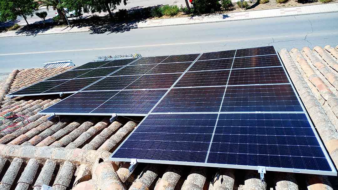 Instalar placas solares Guadix Granada