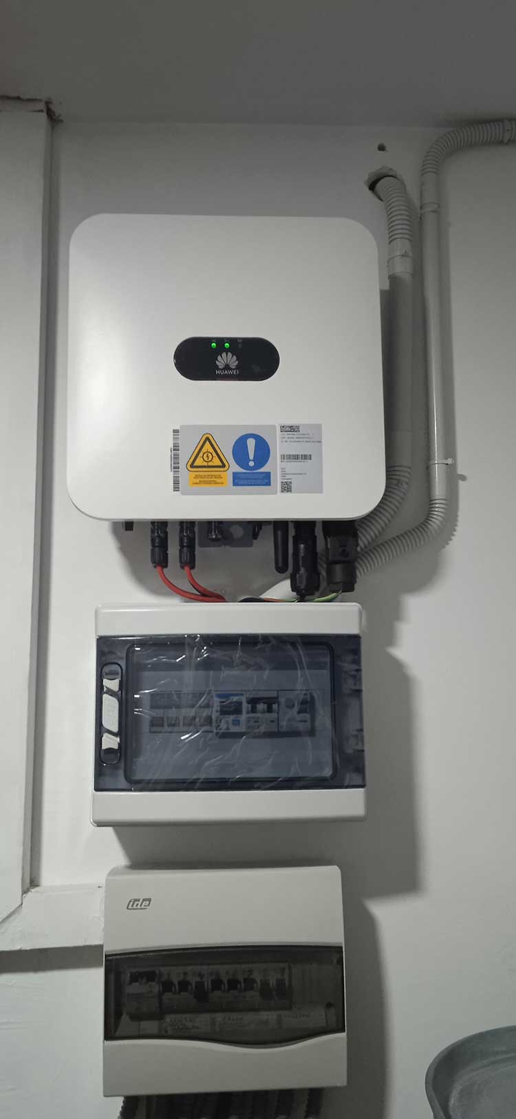 instalacion-de-placas-solares-santa-fe-1 Insveror Huawei Santa Fe