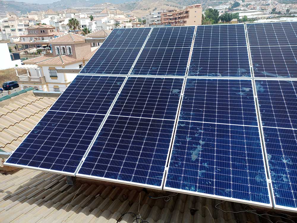 instalación-de-placas-solares-torrox-1 Instalación de placas solares Torrox Málaga