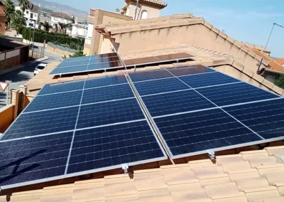 Instalación de placas solares Otura